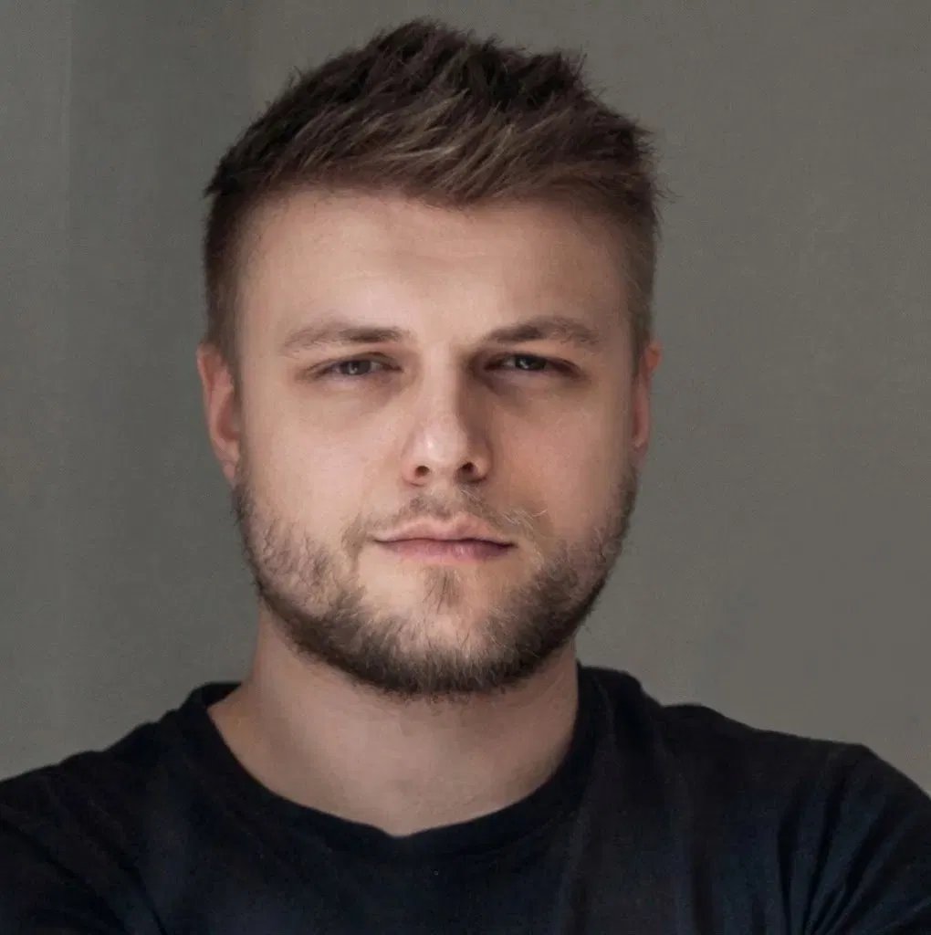 Martin Ratka, 3D visualization artist and founder of VizPit, based in Aix-en-Provence, France
